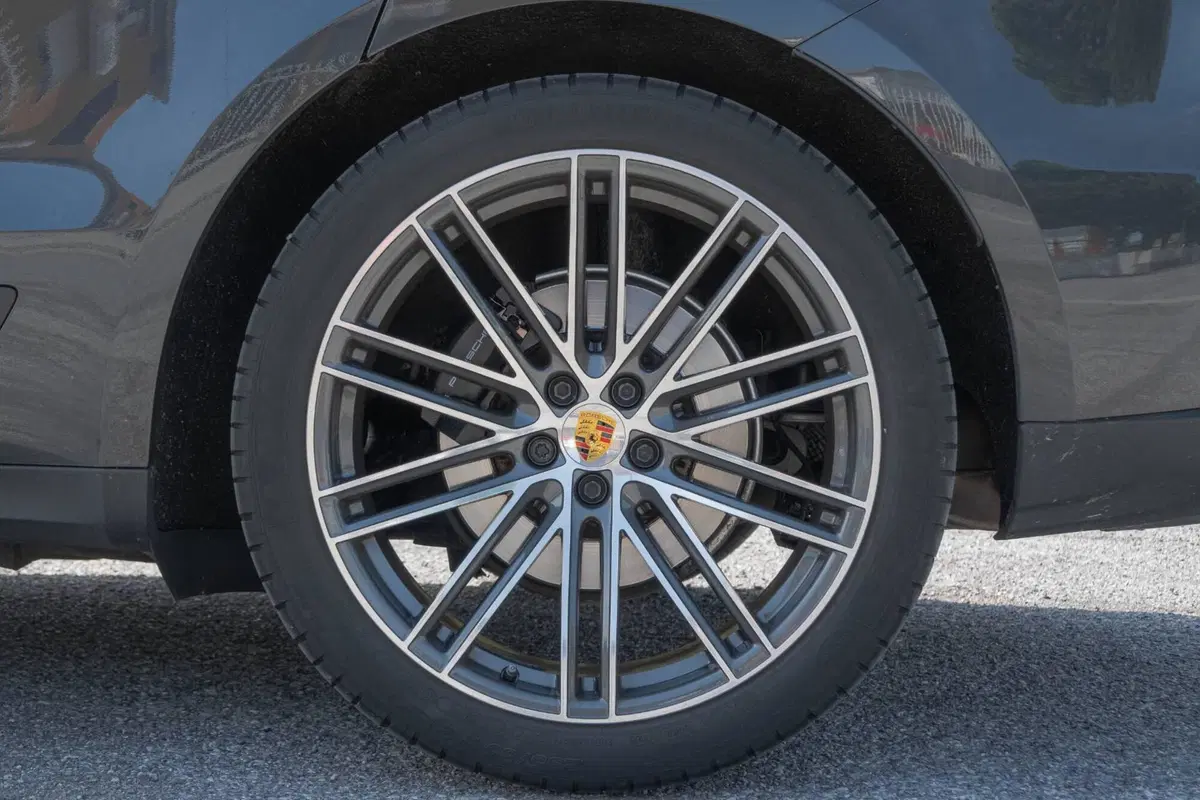 Porsche Macan usata a Cuneo (6)