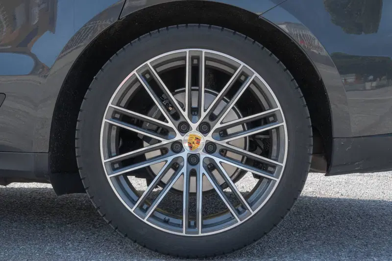 Porsche Macan usata a Cuneo (6)