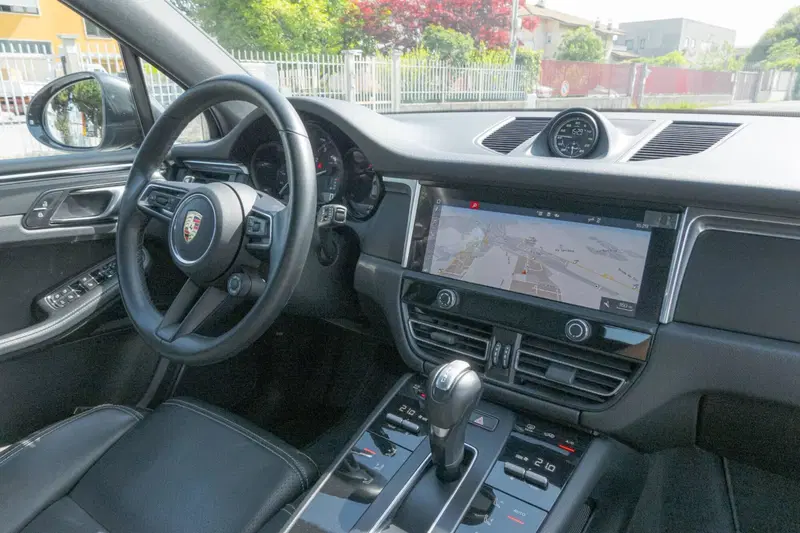 Porsche Macan usata a Cuneo (7)