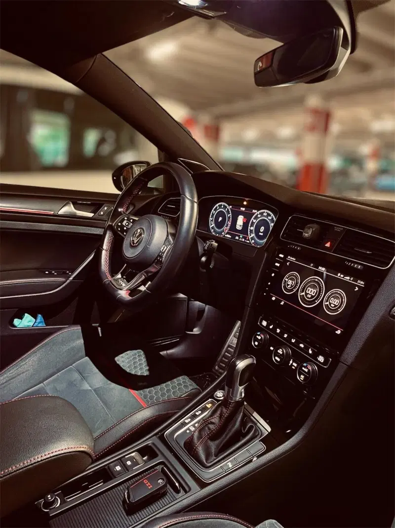 Volkswagen Golf usata a Brescia (6)