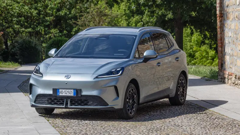 MG4 Urban: l'elettrica da 19.490 euro che non vuole essere una citycar [VIDEO]
