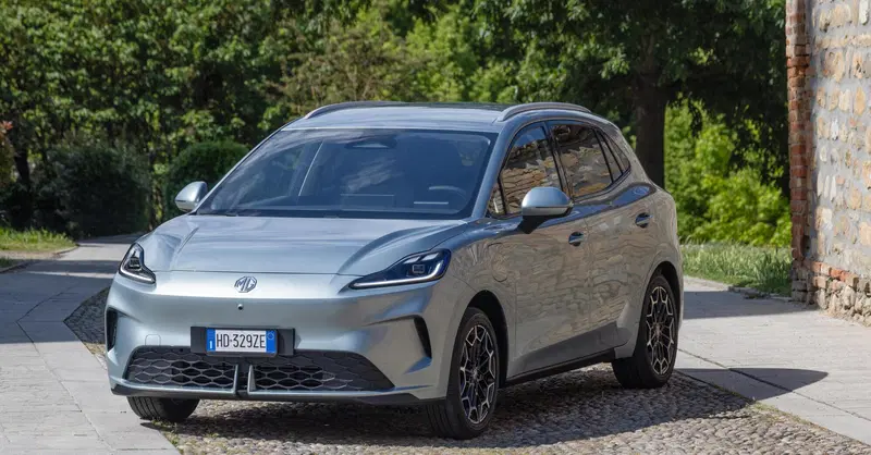 MG4 Urban: l'elettrica da 19.490 euro che non vuole essere una citycar [VIDEO]