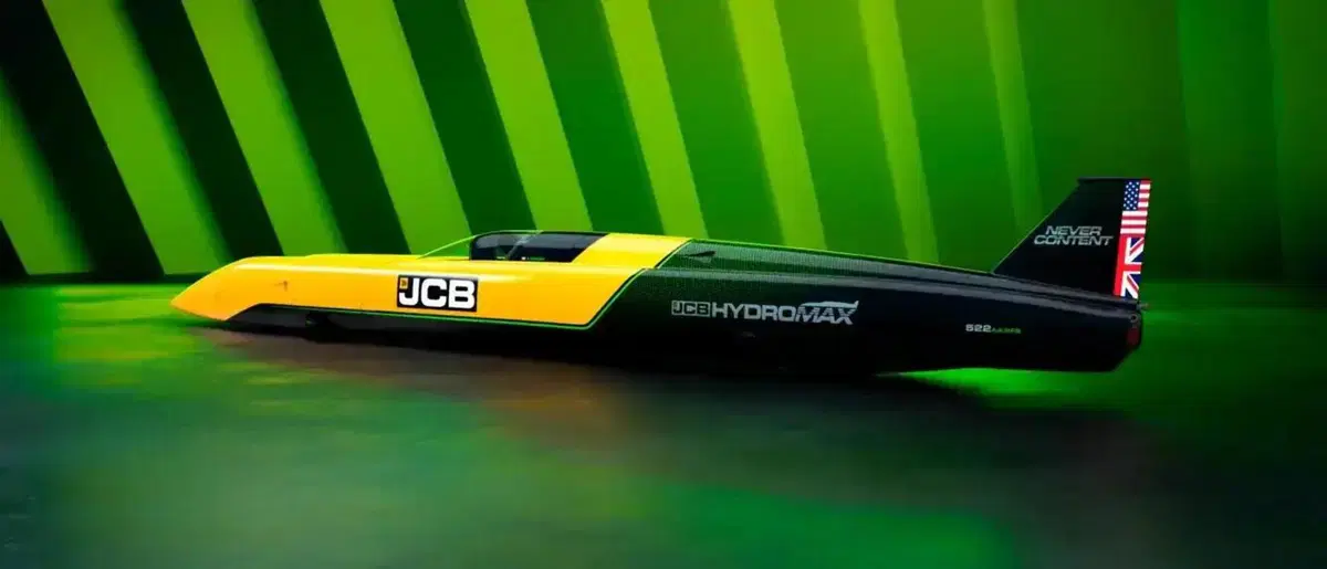 JCB Hydromax, la sfida folle dell'idrogeno a 563 km/h: il colosso britannico torna a Bonneville (3)