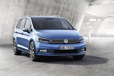 Volkswagen Touran, fine produzione ufficiale: addio alla monovolume per famiglie dopo 23 anni