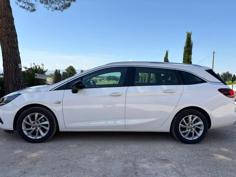 Opel Astra Station Wagon usata a Perugia (2)
