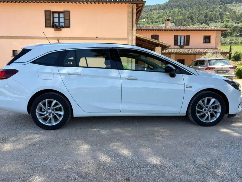 Opel Astra Station Wagon usata a Perugia (3)