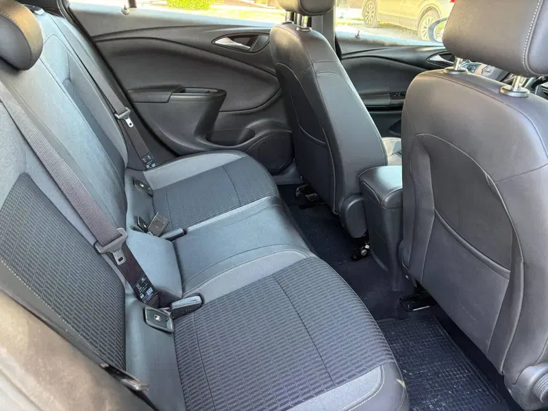 Opel Astra Station Wagon usata a Perugia (7)
