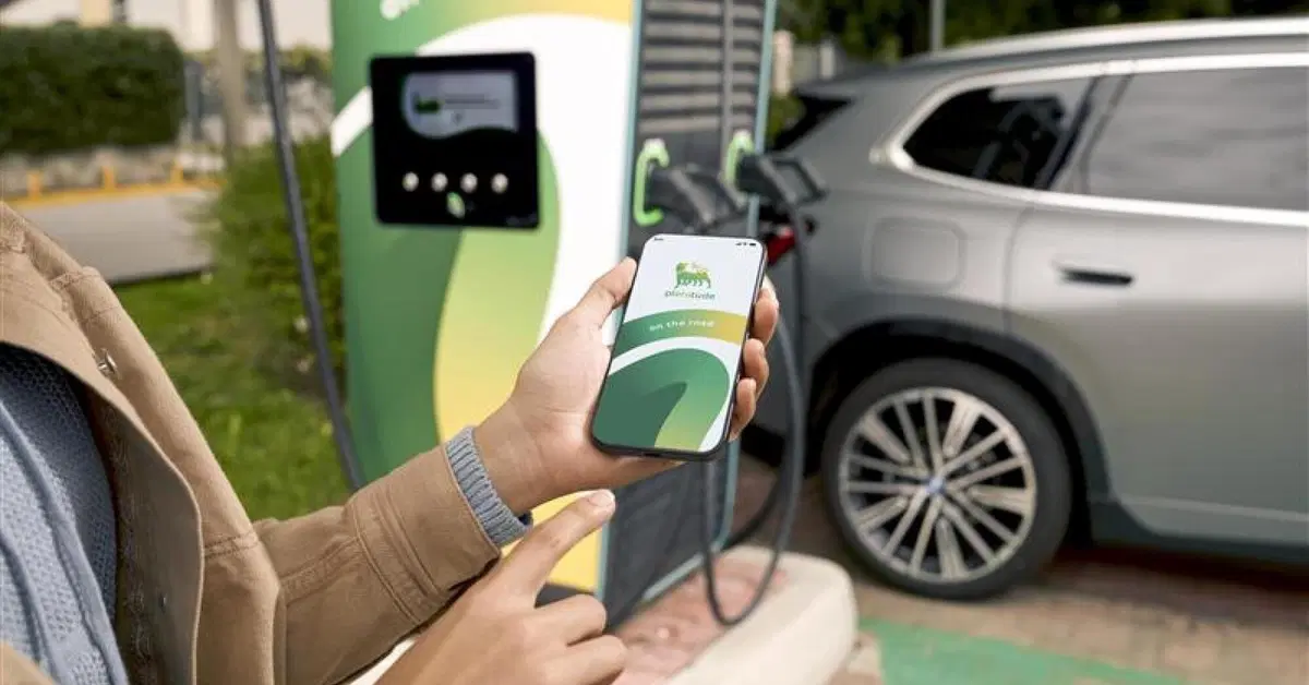 Auto elettrica: paga 27 euro per una mini ricarica, scoppia il caso della fattura salatissima