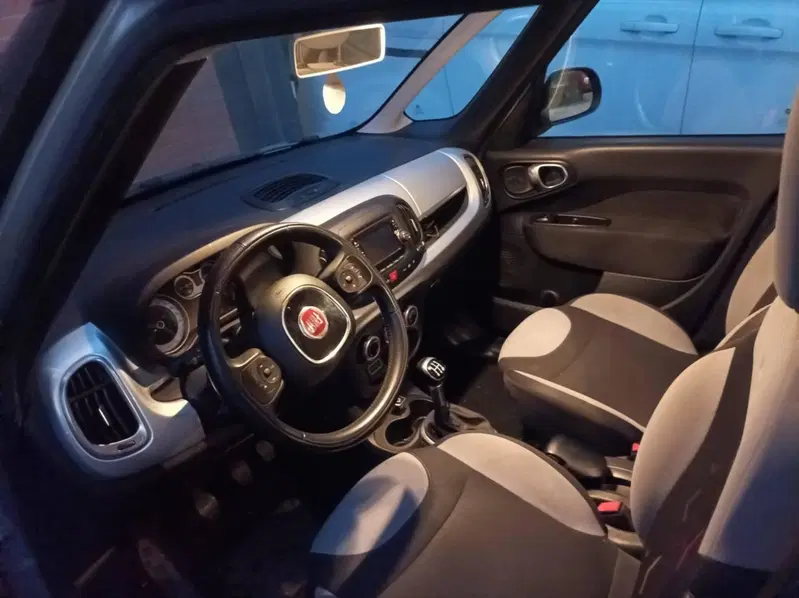 Fiat 500L usata a Siena (4)