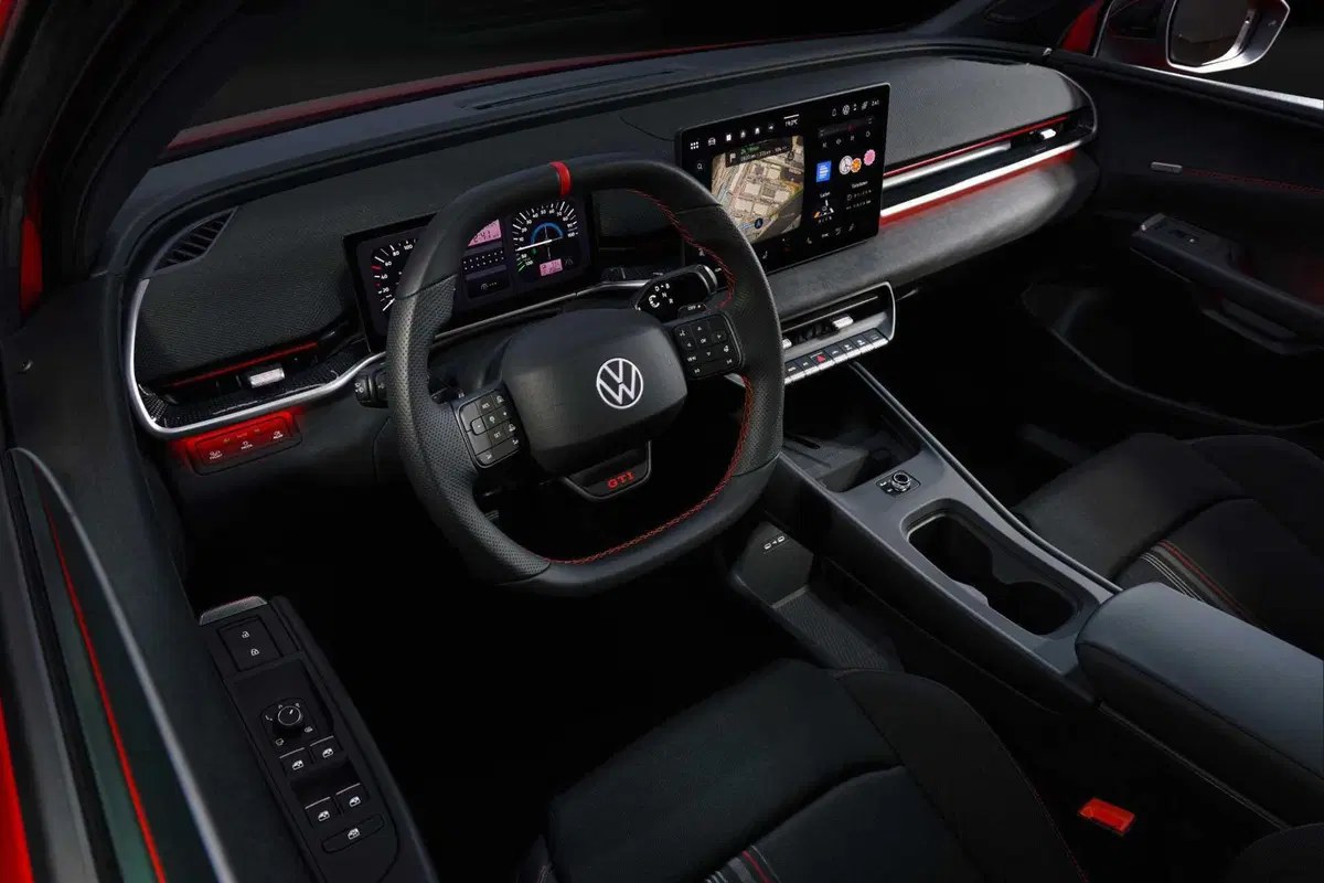 Volkswagen ID. Polo GTI: la prima GTI elettrica in 50 anni di storia | Esterni, interni e caratteristiche [VIDEO] (9)