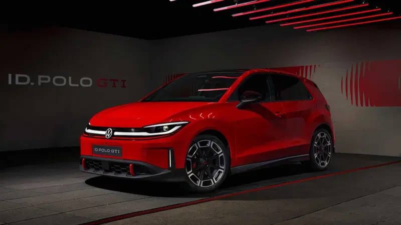 Volkswagen ID. Polo GTI: la prima GTI elettrica in 50 anni di storia | Esterni, interni e caratteristiche [VIDEO]
