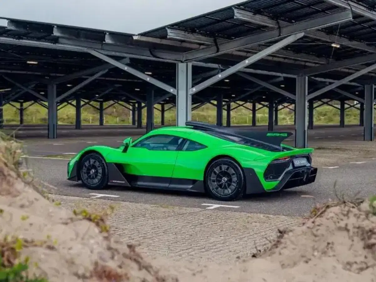 Mercedes-AMG One in vendita dopo soli 185 km: il tagliando costa quasi quanto un'auto nuova (18)