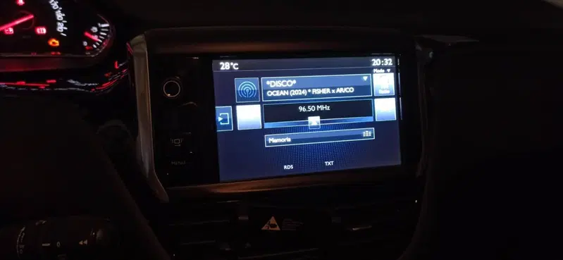 Peugeot 208 usata a Varese (14)