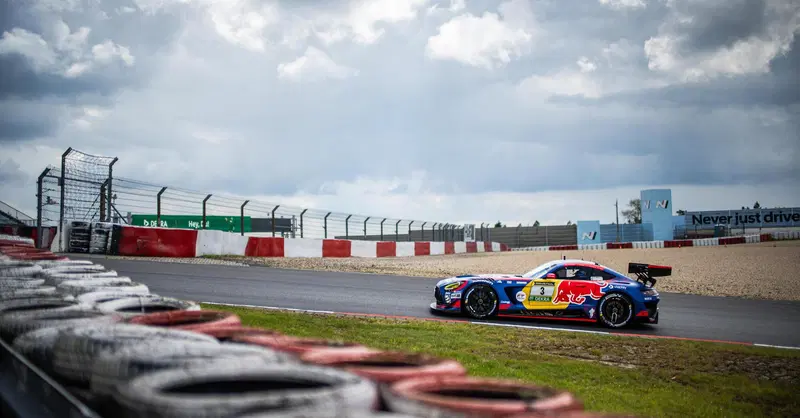 La mitica 24 Ore del N&uuml;rburgring in diretta dalla Nordschleife: c'&egrave; anche Max Verstappen!