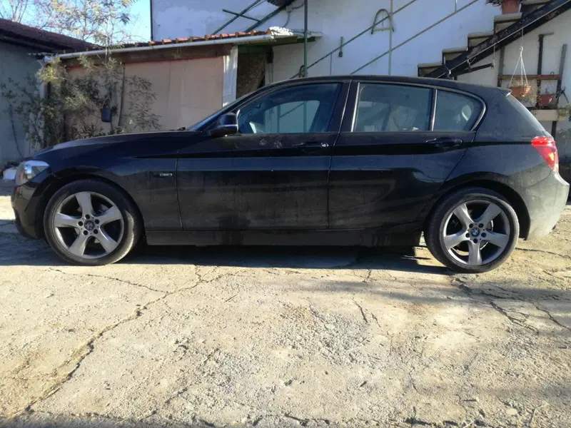 BMW Serie 1 5p. usata a Torino (7)
