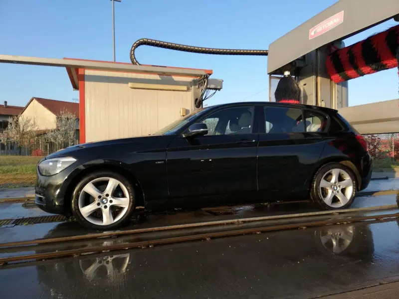 BMW Serie 1 5p. usata a Torino (11)
