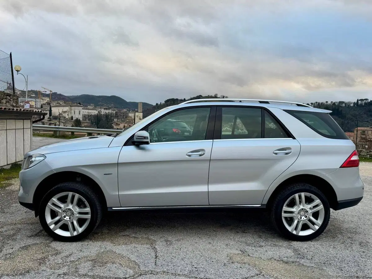 Mercedes-Benz Classe ML usata a Perugia (2)
