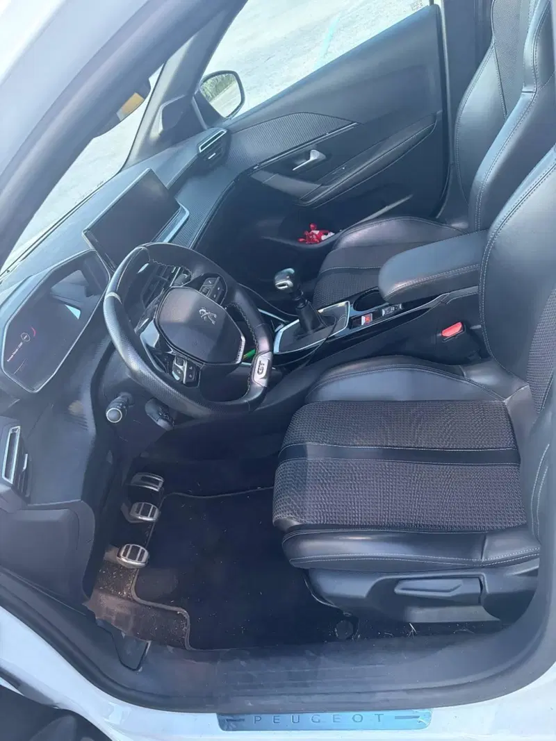 Peugeot 208 usata a Pescara (3)