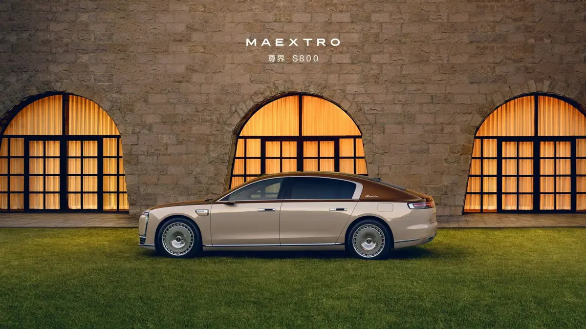 Oro, tecnologia e un prezzo da élite: debutta Maextro S800 Grand Design (5)