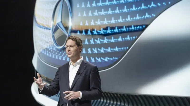 Mercedes-Benz apre alla difesa: il CEO K&auml;llenius non esclude la produzione militare