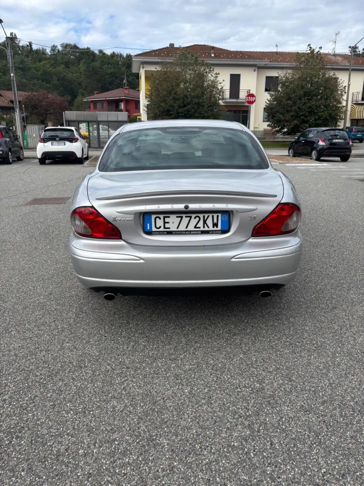 Jaguar X-Type usata a Biella (3)