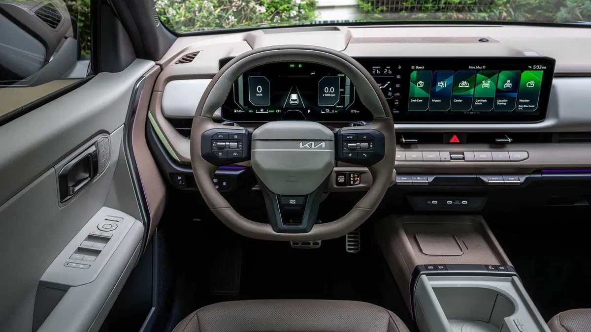 Nuova Kia Seltos 2026: Il SUV compatto cambia tutto, diventa Ibrido e punta sull'Intelligenza Artificiale (11)