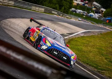 Max Verstappen ha bruciato la vittoria alla 24h del Nürburgring 2026 con la sua aggressività?