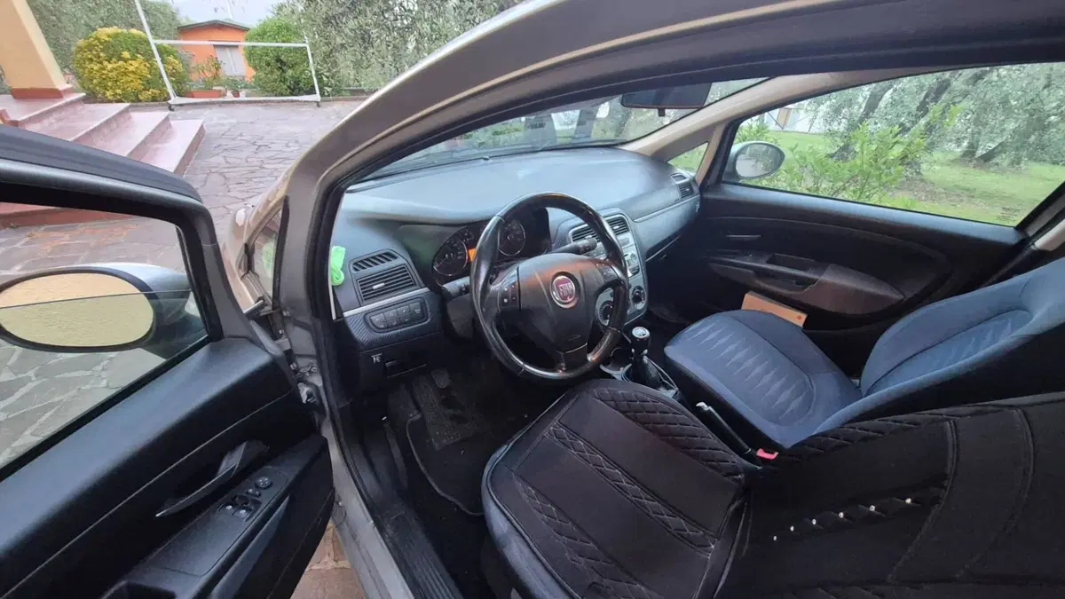 Fiat Grande Punto usata a Arezzo (4)