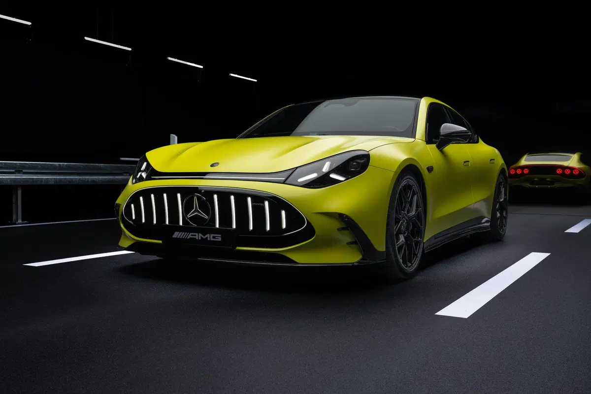 Mercedes-AMG GT 4-Door elettrica: fino a 1.150 CV e architettura 800 Volt per la nuova era AMG
