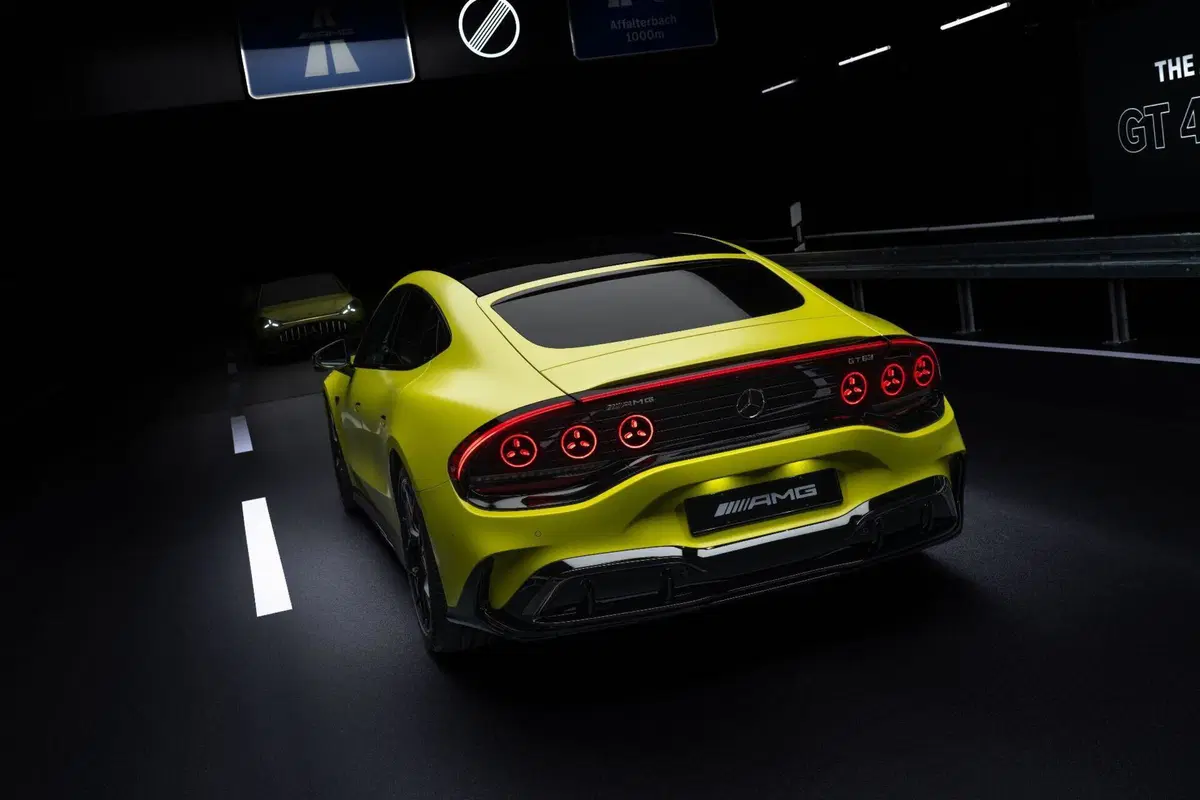 Mercedes-AMG GT 4-Door elettrica: fino a 1.150 CV e architettura 800 Volt per la nuova era AMG (8)