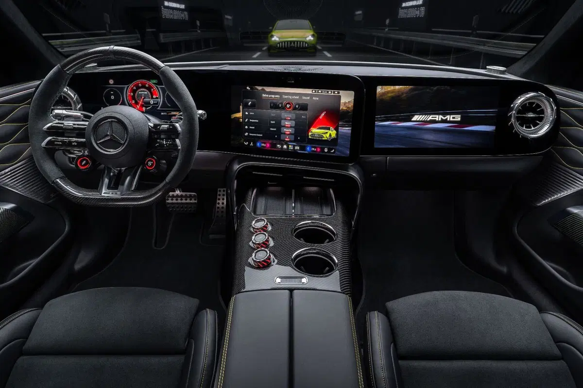 Mercedes-AMG GT 4-Door elettrica: fino a 1.150 CV e architettura 800 Volt per la nuova era AMG (16)