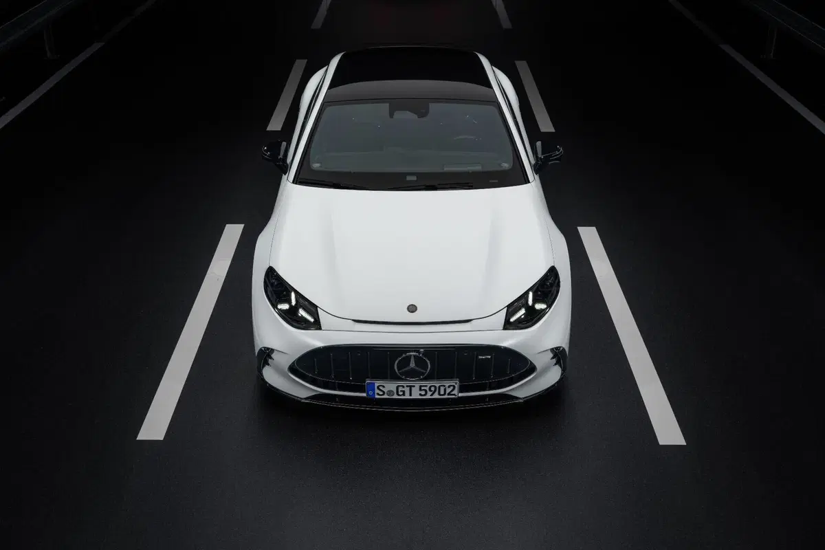 Mercedes-AMG GT 4-Door elettrica: fino a 1.150 CV e architettura 800 Volt per la nuova era AMG (41)