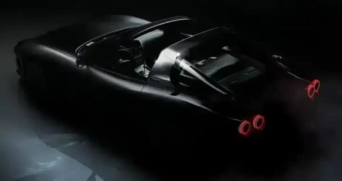 Touring Superleggera Veloce12 Aperta, cento anni di leggenda celebrati con un V12 che non fa sconti (7)