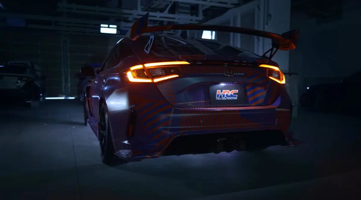 Honda Civic Type R HRC Concept: a Suzuka prende vita la Civic più affilata di sempre (4)