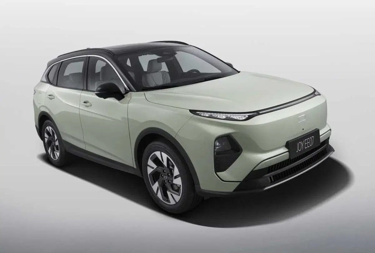 Bestune sbarca in Italia con due SUV: il PHEV promette 1.555 km di autonomia (5)