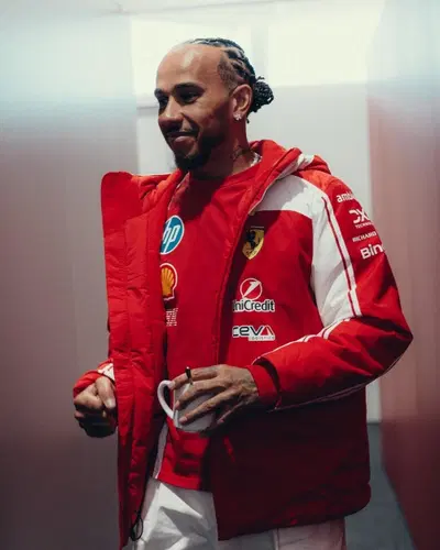 "Vi conviene abituarvi": Hamilton rompe il silenzio e lancia la sfida, ma senza simulatore. Ecco come ha preparato il GP del Canada