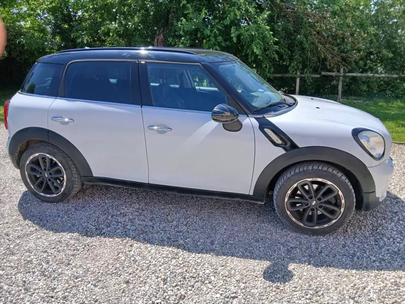 MINI Mini Countryman usata a Verona