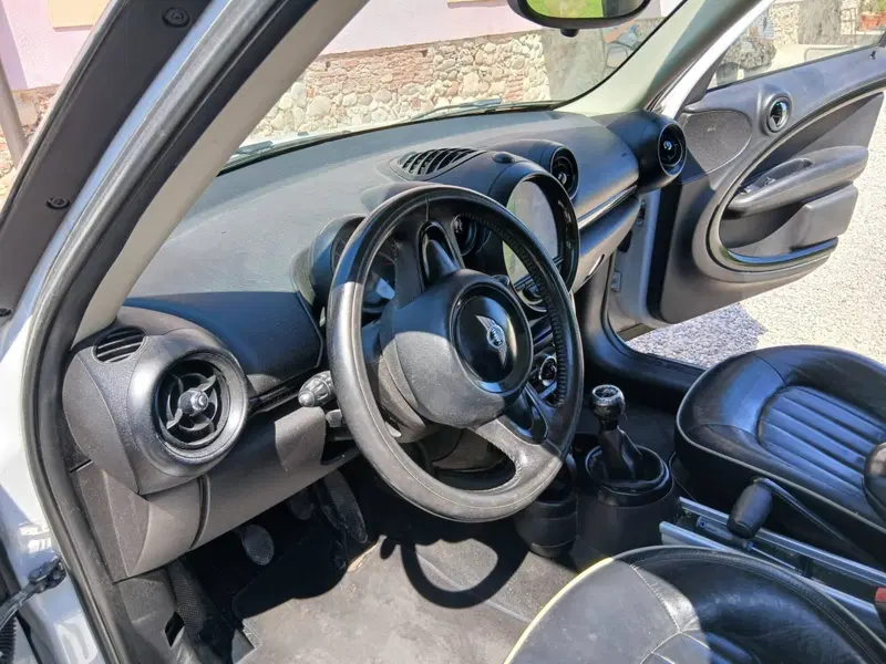 MINI Mini Countryman usata a Verona (11)