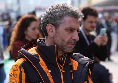 F1, Voci su Ferrari e Piastri? Ecco la verità: Stella blinda la McLaren e lancia la sfida alla Mercedes