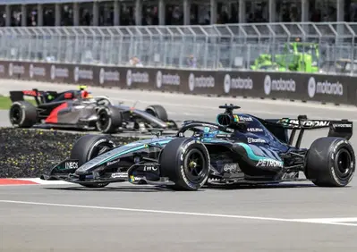 F1, GP Canada in DIRETTA Sprint: Russell contro Antonelli, al via scintille a Montréal! Ferrari in agguato