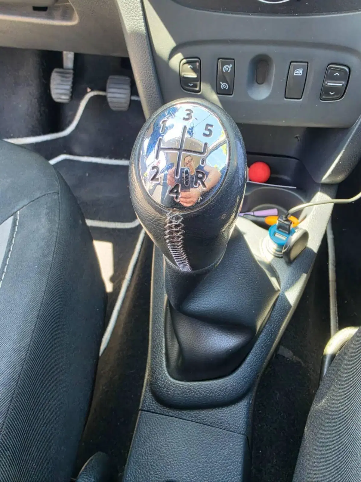 Dacia Sandero usata a Roma (13)