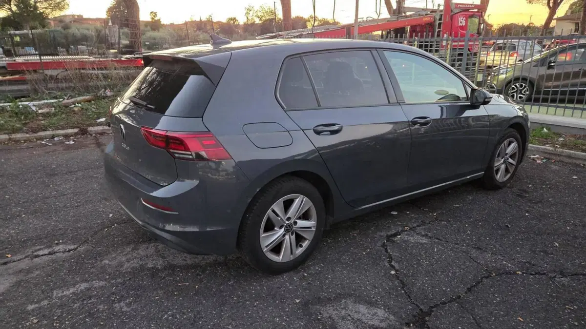Volkswagen Golf usata a Roma (5)