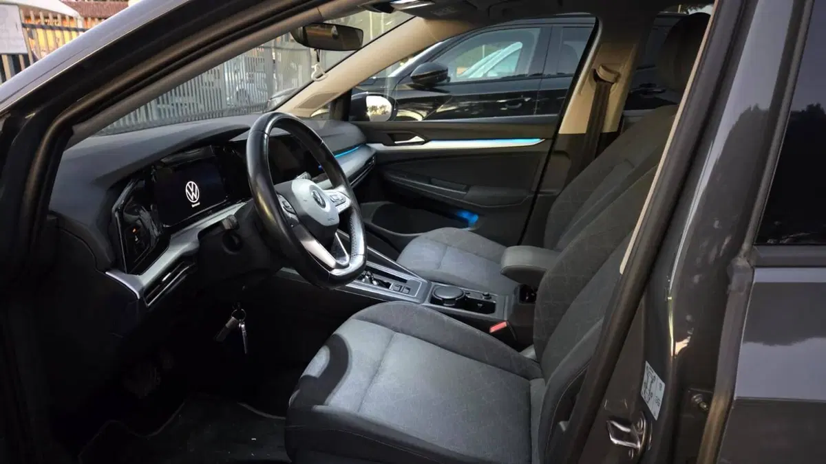 Volkswagen Golf usata a Roma (6)
