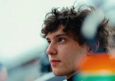 F1, Quello che è successo nella Sprint non lo vogliamo più vedere: Antonelli rivela il duro colloquio con Toto Wolff dopo la pole persa per soffio in Canada