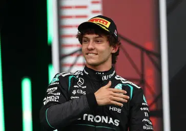 F1. “Non vogliamo una ripetizione del 2016 con Lewis e Nico”: Andrea Kimi Antonelli getta acqua sul fuoco della rivalità con Russell in Mercedes 
