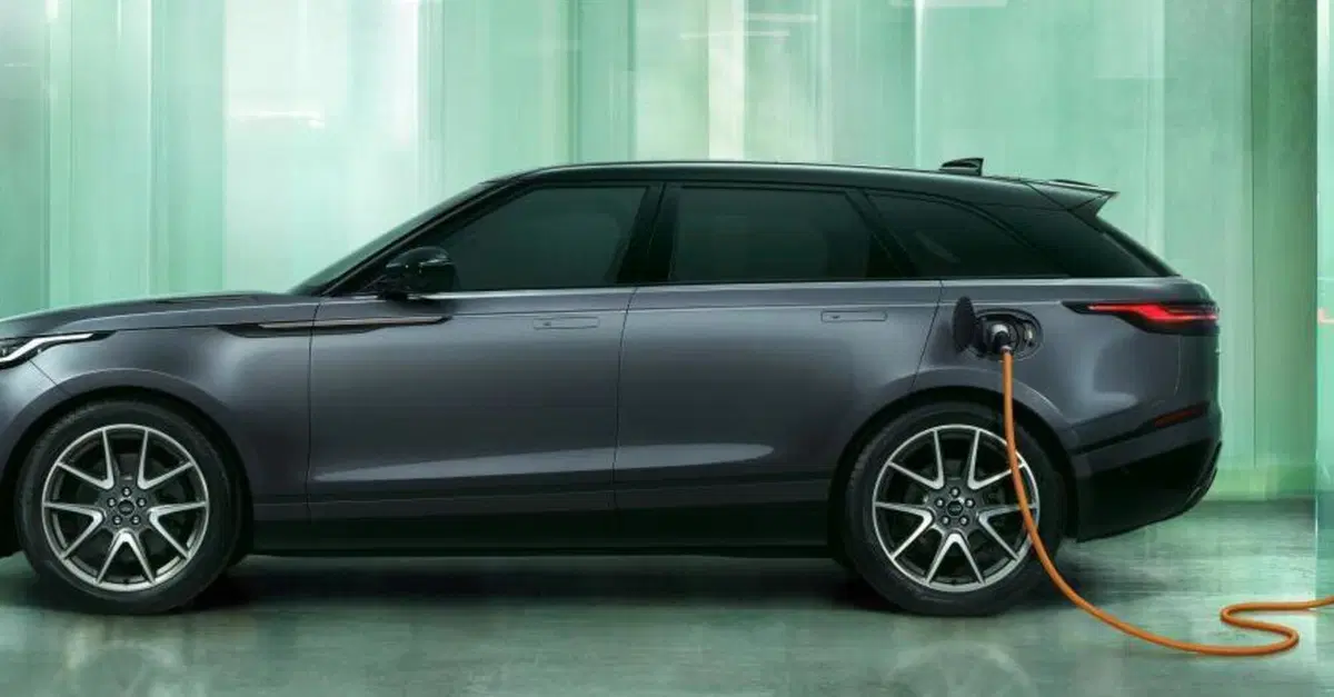Range Rover Velar, l'erede elettrica spiazza i puristi: ecco perch&eacute; non sembrer&agrave; pi&ugrave; un SUV