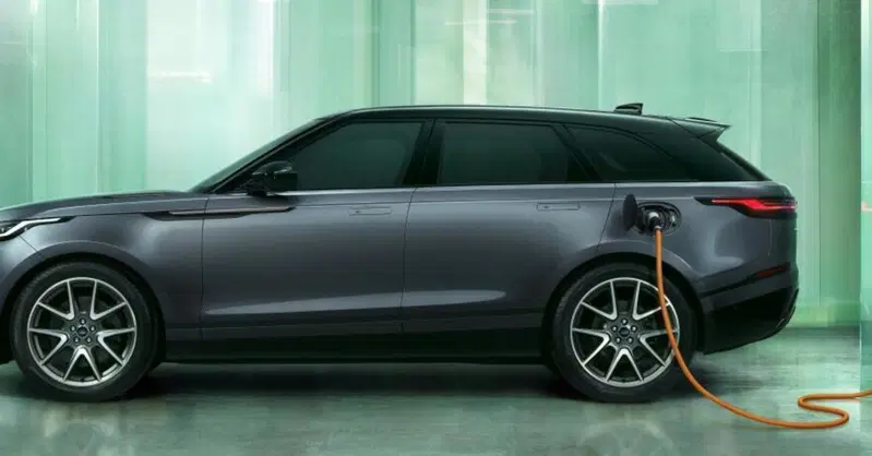 Range Rover Velar, l'erede elettrica spiazza i puristi: ecco perch&eacute; non sembrer&agrave; pi&ugrave; un SUV