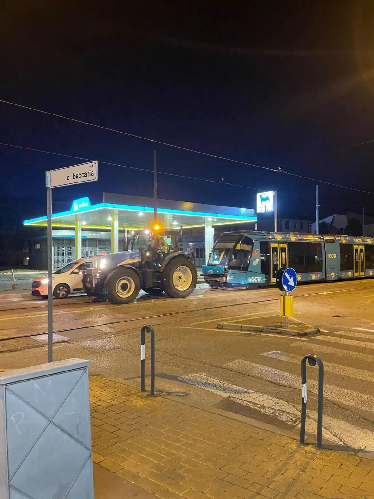 Padova, il disastro del tram: viabilità in coma e 350 milioni sventrati sull'asfalto. A rimetterci sono solo gli automobilisti patavini