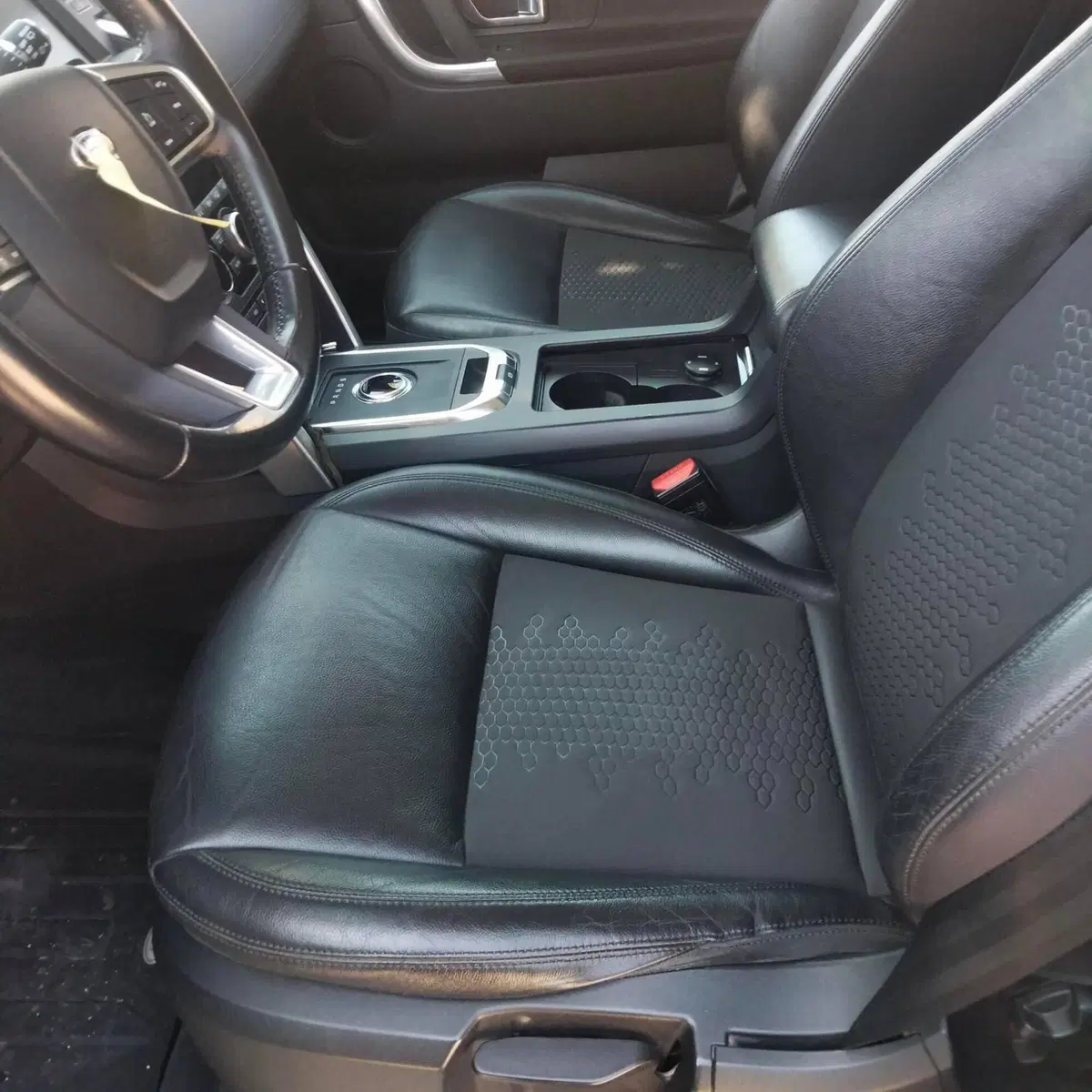Land Rover Discovery Sport usata a Pescara (5)