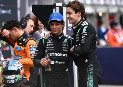 F1, “Situazione troppo pericolosa, non esiteremo a tirare il freno a mano”: Wolff esce allo scoperto sulla guerra fredda Antonelli-Russell in Mercedes